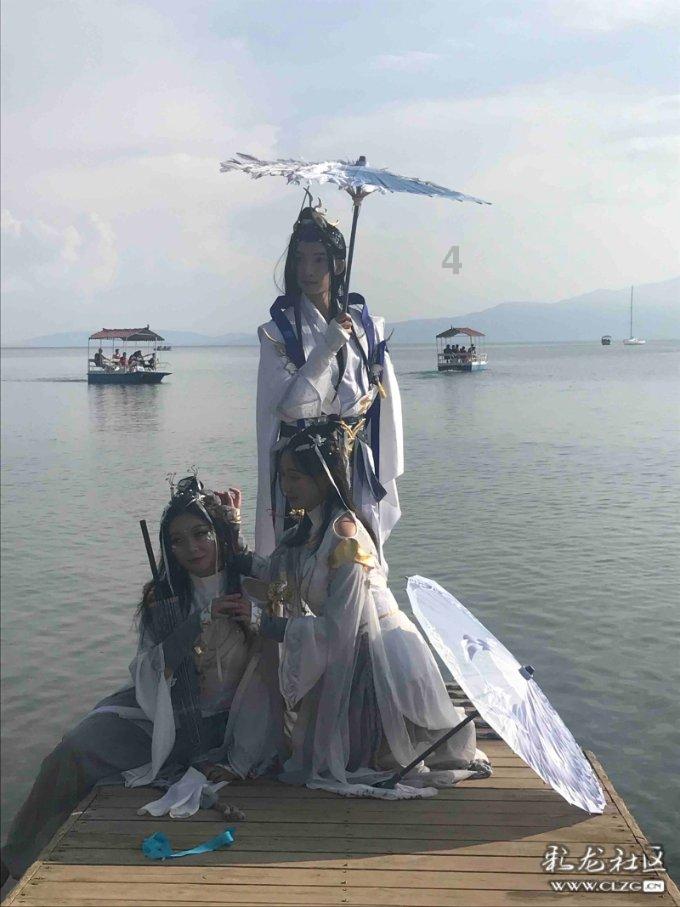 在显微镜的转动过程中一定要从侧面看着什么原因是什么游戏画面