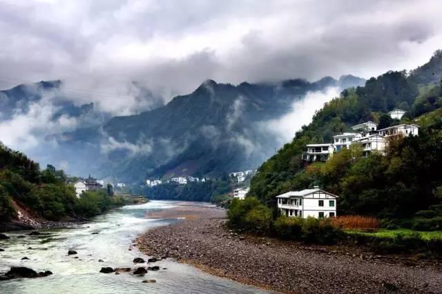 你能接受男朋友送你高仿吗？游戏画面