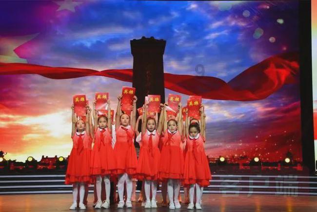 流量越来越大,声音越夹越狠,虞书欣的“夹子音”是真实还是作?