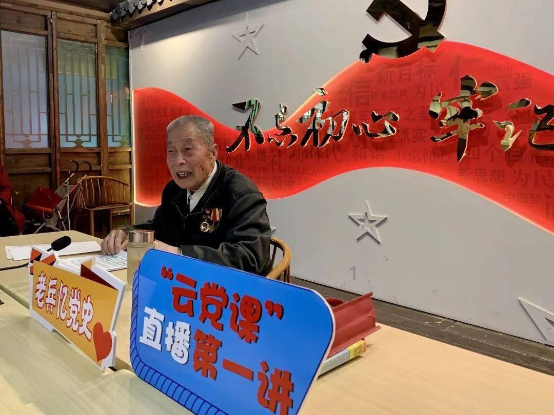 女子吃自助餐要求打包，被拒后与服务员发生争吵：基本规则须遵守