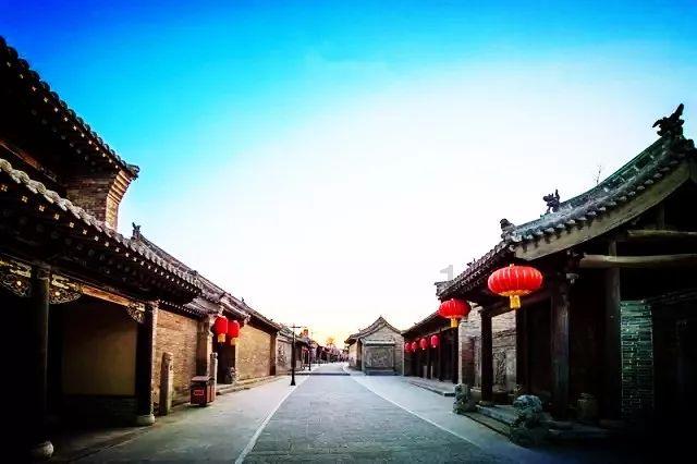 买酸奶送电影票,《非诚勿扰3》扑得惨烈,冯小刚真的过时了