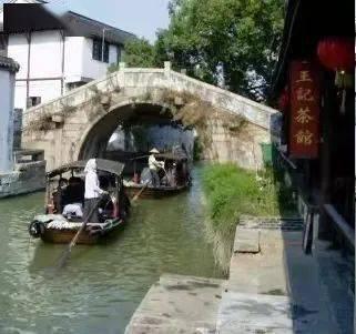 小锯鳄卡丁车竞赛